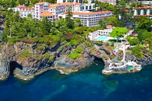 Quatro hotéis para levar a família no Arquipélago da Madeira