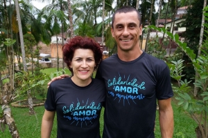Pernas Solidárias anuncia ponto de vendas de camisetas de campanha