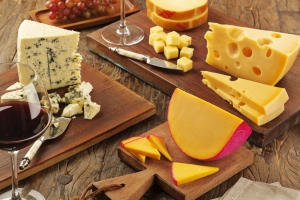 Tirolez sugere uma tábua de queijos completa para saborear durante a torcida pelo Brasil