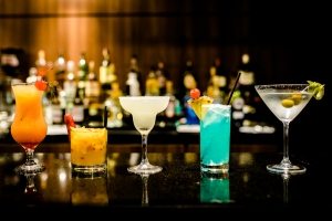 Grand Hotel Rayon apresenta seu Lobby Bar