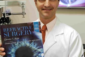Oftalmologista Dr. Ramon Coral Ghanem é um dos autores de livro sobre cirurgia refrativa publicado nos EUA