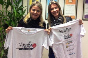 Muitos brindes do Mueller na Paella Alto Estilo