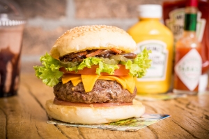 São Paulo recebe nova hamburgueria artesanal: Stage Burger