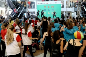 Aulões movimentam o público durante Festival de Dança no Shopping Mueller